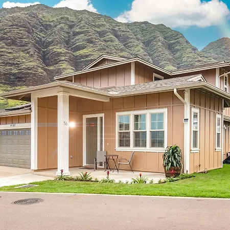 Paradise Mahalo! Oahu Ocean View Family Retreat Sleeps 14 Million Dollar View!